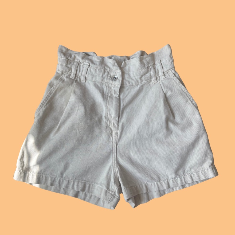 Zara High-Waisted Cream Shorts